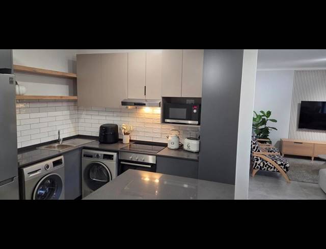 3 BEDROOM APARTMENT FOR SALE IN WESTBROOK